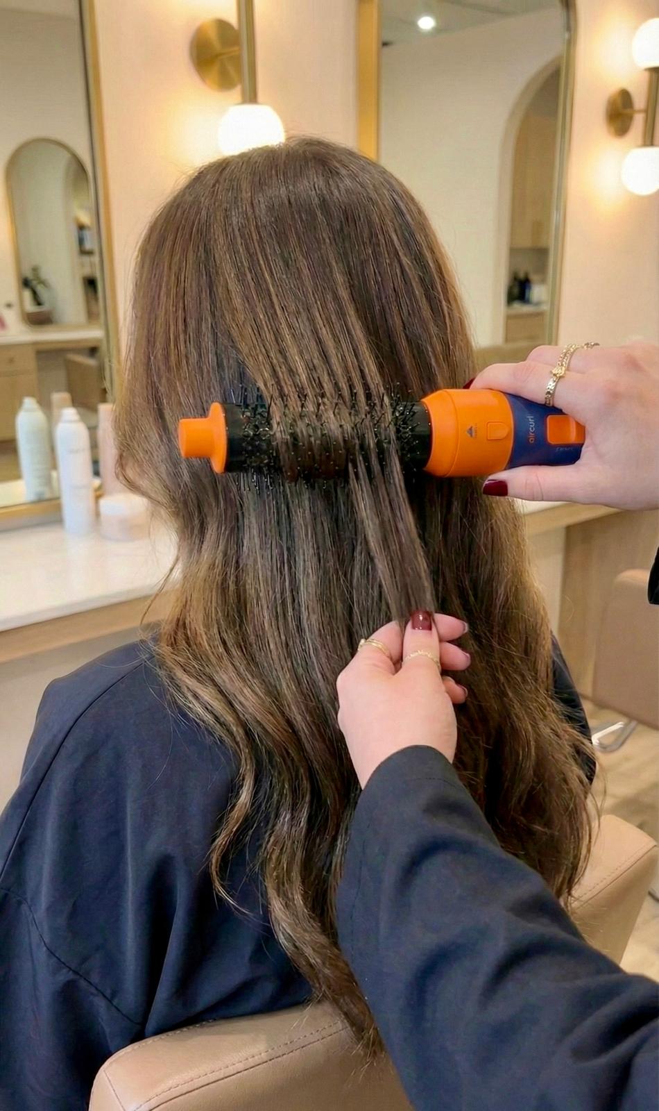 Secador Estilizador 6 en 1 HairLux™ – Volumen, Alisado y Rizos en un Producto.